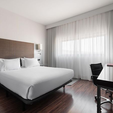 Hotel Exe Zizur Pamplona Zizur Mayor Exterior foto
