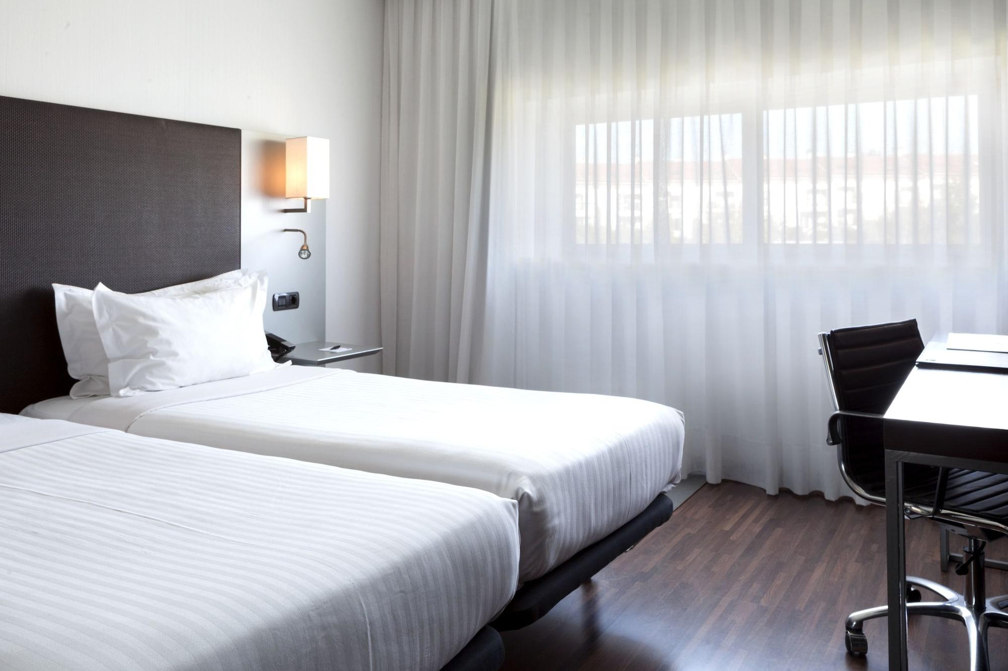 Hotel Exe Zizur Pamplona Zizur Mayor Zimmer foto
