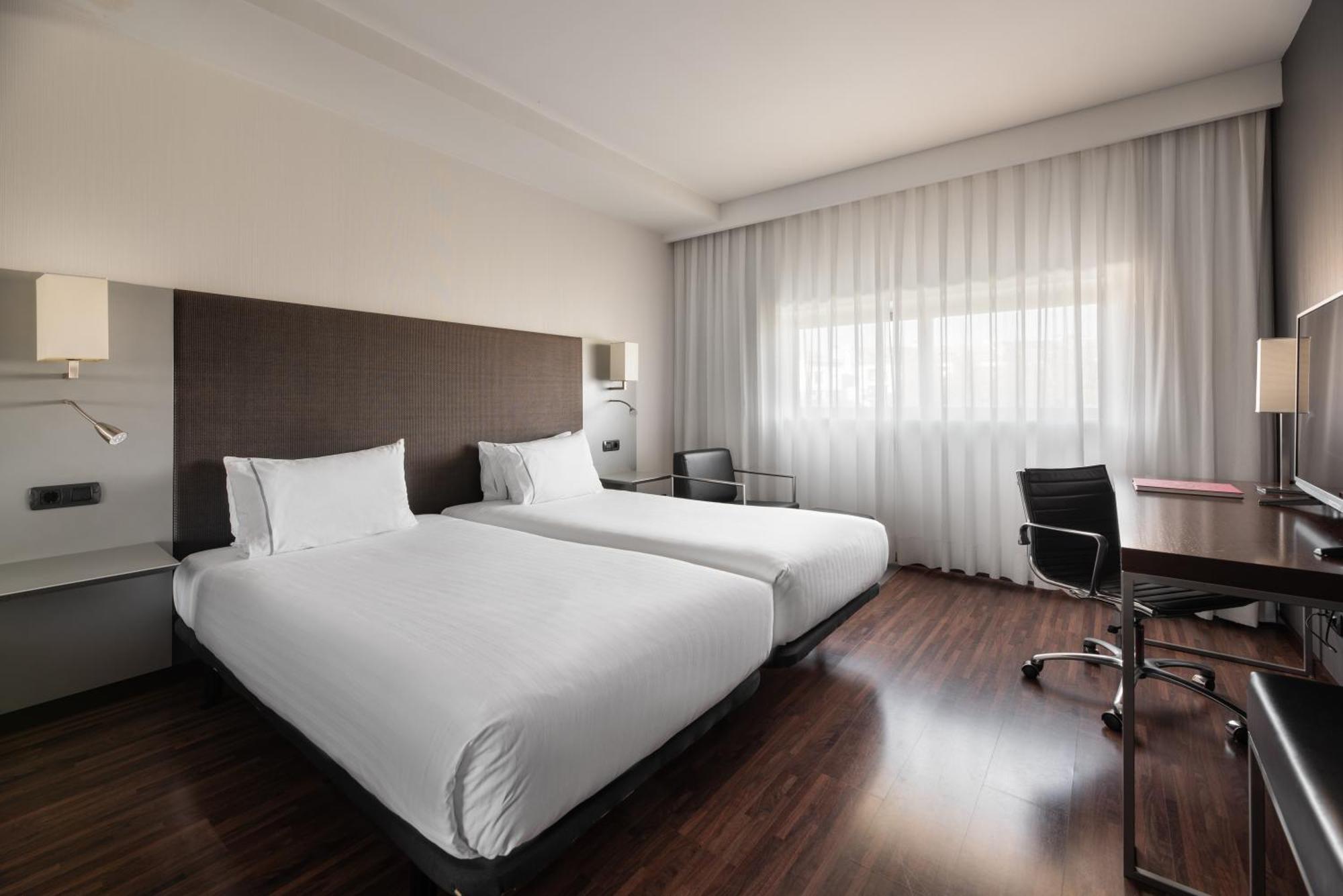 Hotel Exe Zizur Pamplona Zizur Mayor Exterior foto